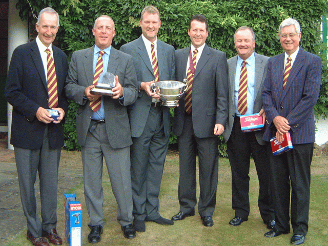 Left to Right<br />
Peter Batchelor, Stan Chicksand, Martin Leo, Peter Featherstone, Eric Cross and Mike Newman Left to Right<br />
Peter Batchelor, Stan Chicksand, Martin Leo, Peter Featherstone, Eric Cross and Mike Newman